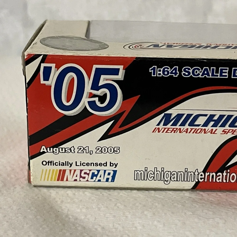 2005 Michigan International Speedway Program Car 1:64 Team Caliber Diecast